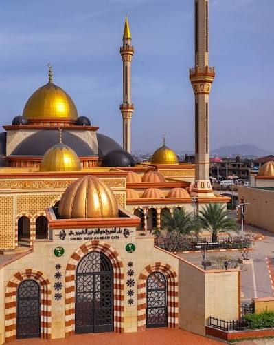 Sheikh Sulu-Gambari Central Mosque